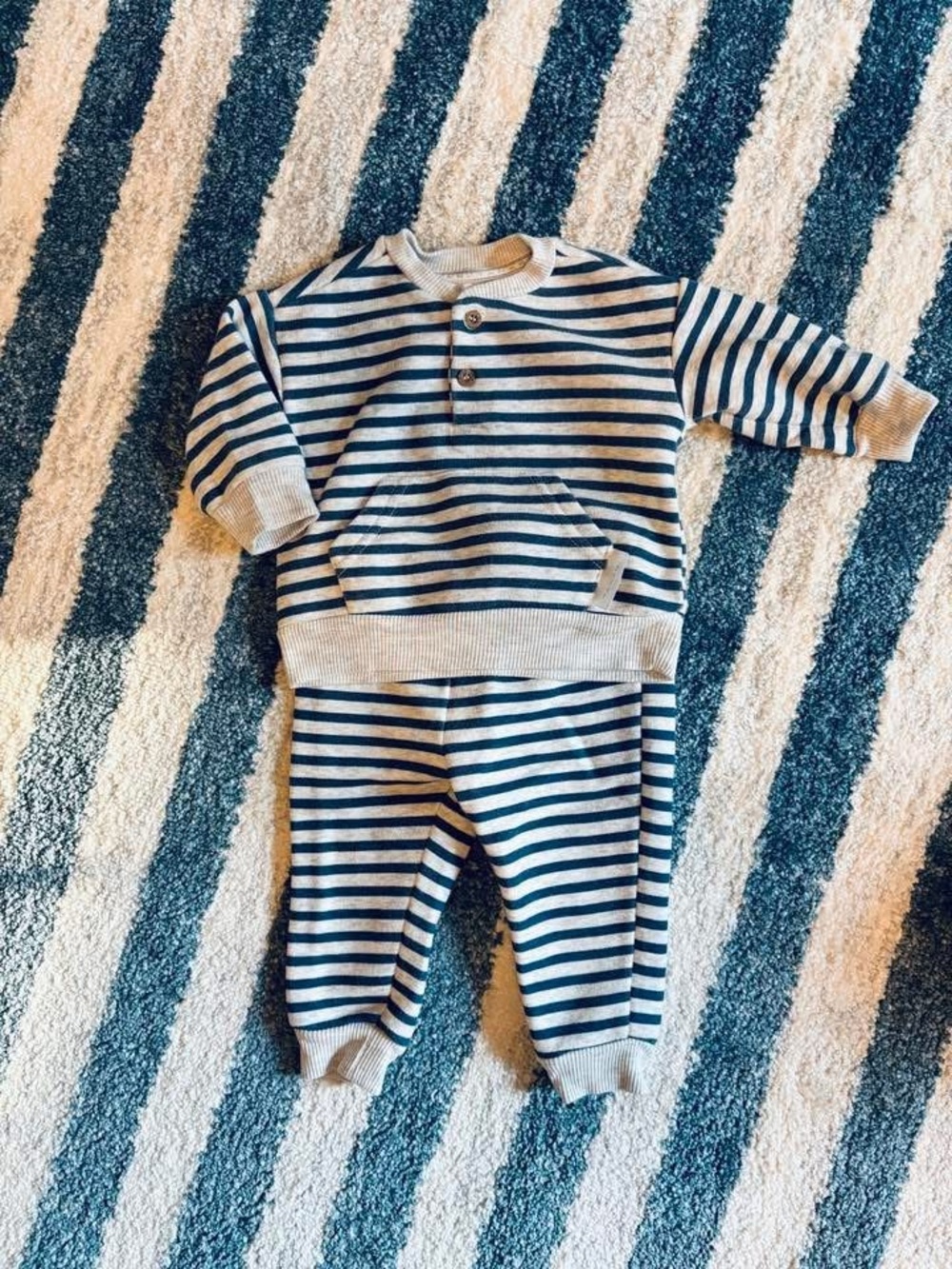 6-9 mo Striped Two-Piece Toddler Set in Navy & Cream